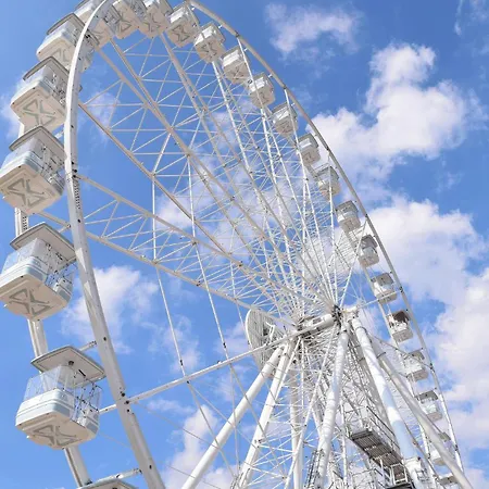 2 Bedroom In * Viareggio