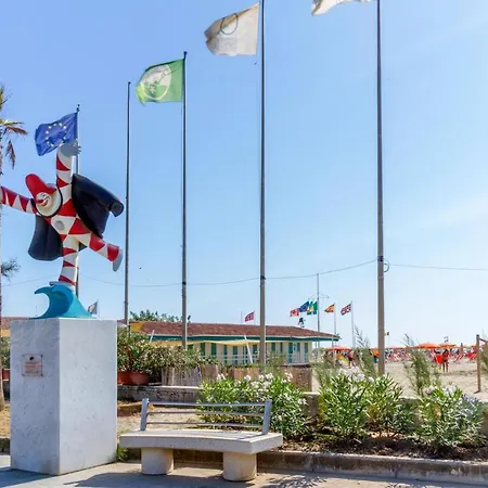 Σπίτι διακοπών 2 Bedroom In *